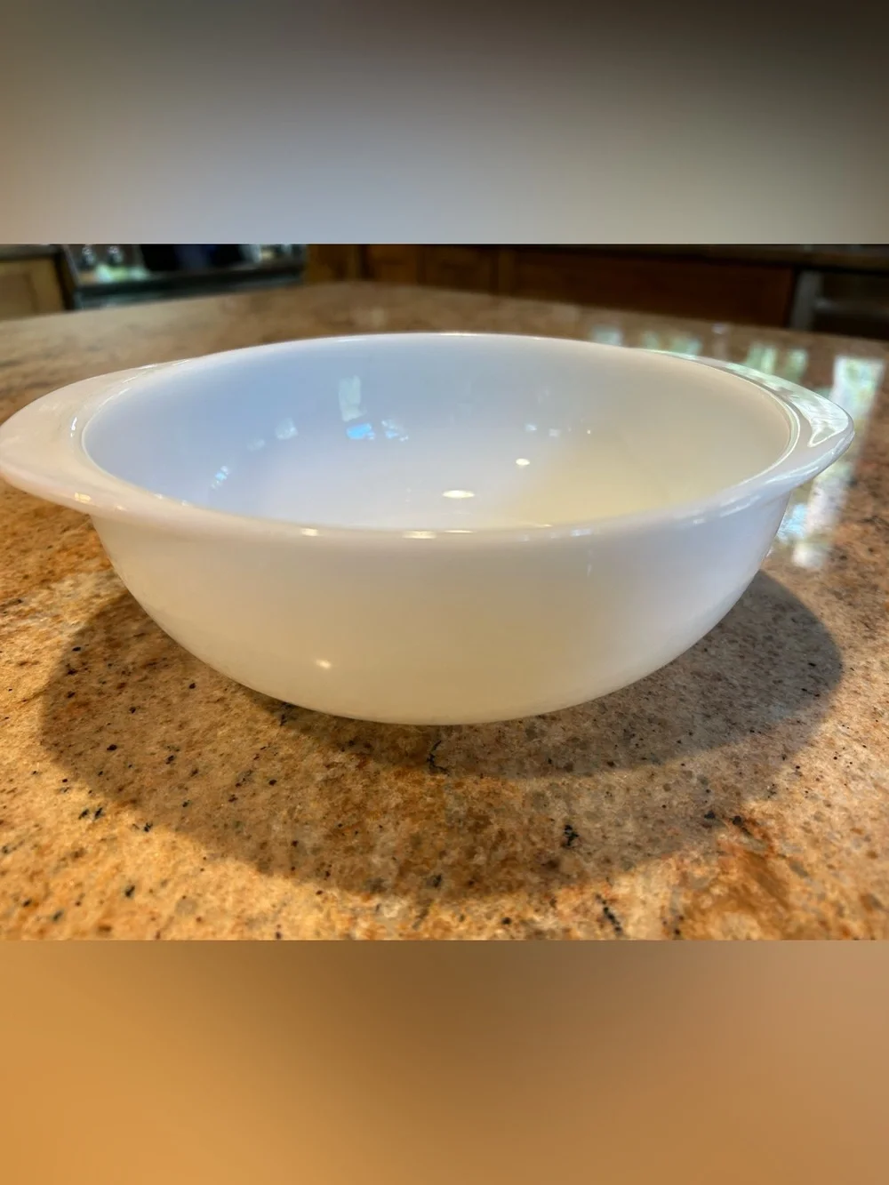 PYREX TRADEMARK Opal Glass Round Casserole #053 1 1/2Qt w/683C Pyrex Lid